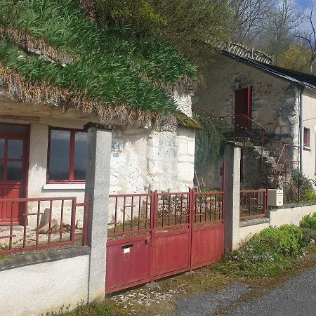 Gite Troglodyte Les Iris Villiers-sur-Loir Esterno foto