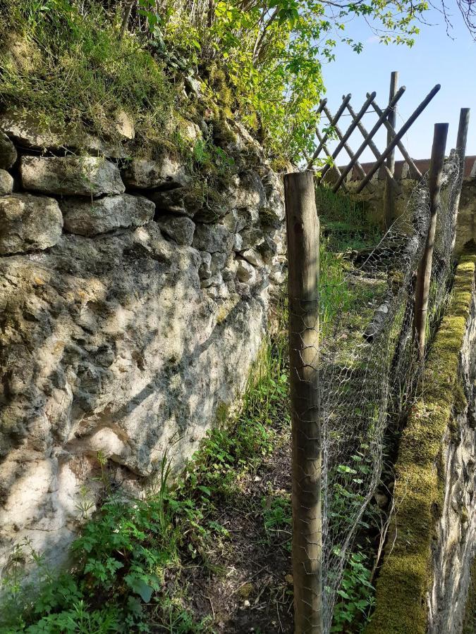 Gite Troglodyte Les Iris Villiers-sur-Loir Esterno foto