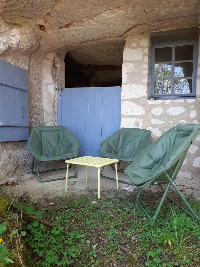Gite Troglodyte Les Iris Villiers-sur-Loir Esterno foto